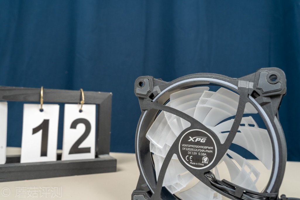 最好的240水冷评测,240分体水冷和240一体水冷对比