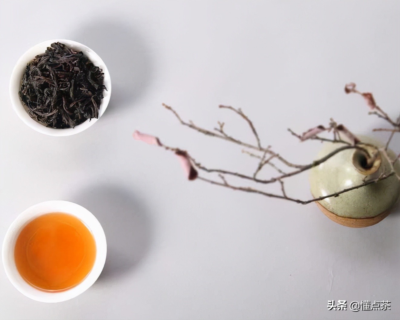 武夷山大红袍冲泡水温,大红袍茶叶冲泡水温多少度