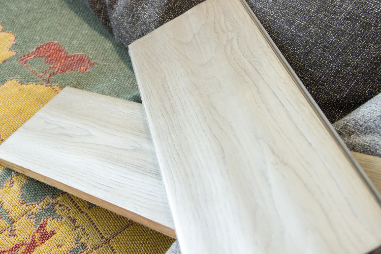 大自然实木地暖地板靠谱吗,大自然实木地暖地板价格