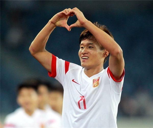 国青c罗,林良铭皇马高光时刻