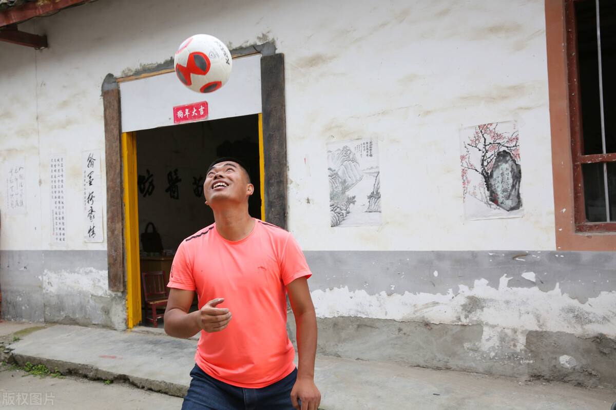 高洪波联手徐根宝,高洪波去了根宝基地吗