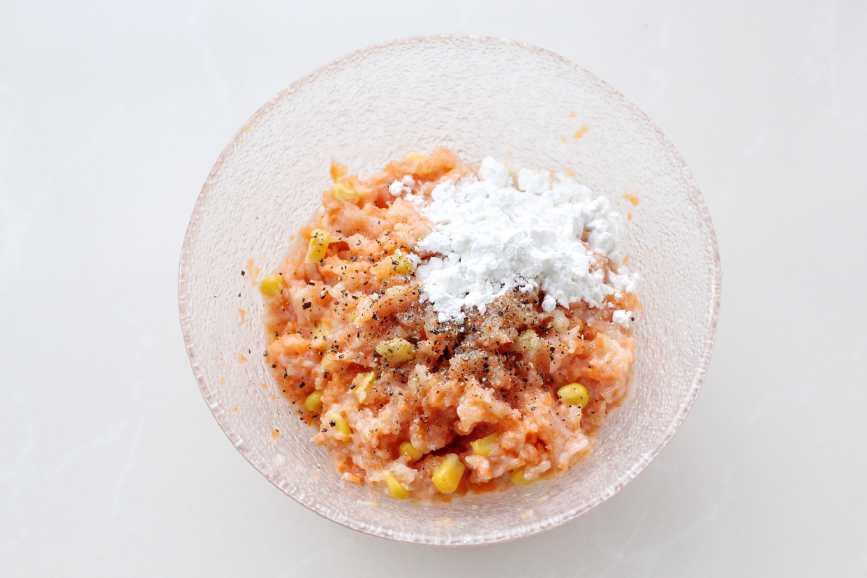 减脂鸡肉丸子怎么做才滑嫩,减脂鸡肉丸子汤做法