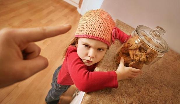 孩子见娘为什么要哭三场,孩子见了娘无事哭一场的视频