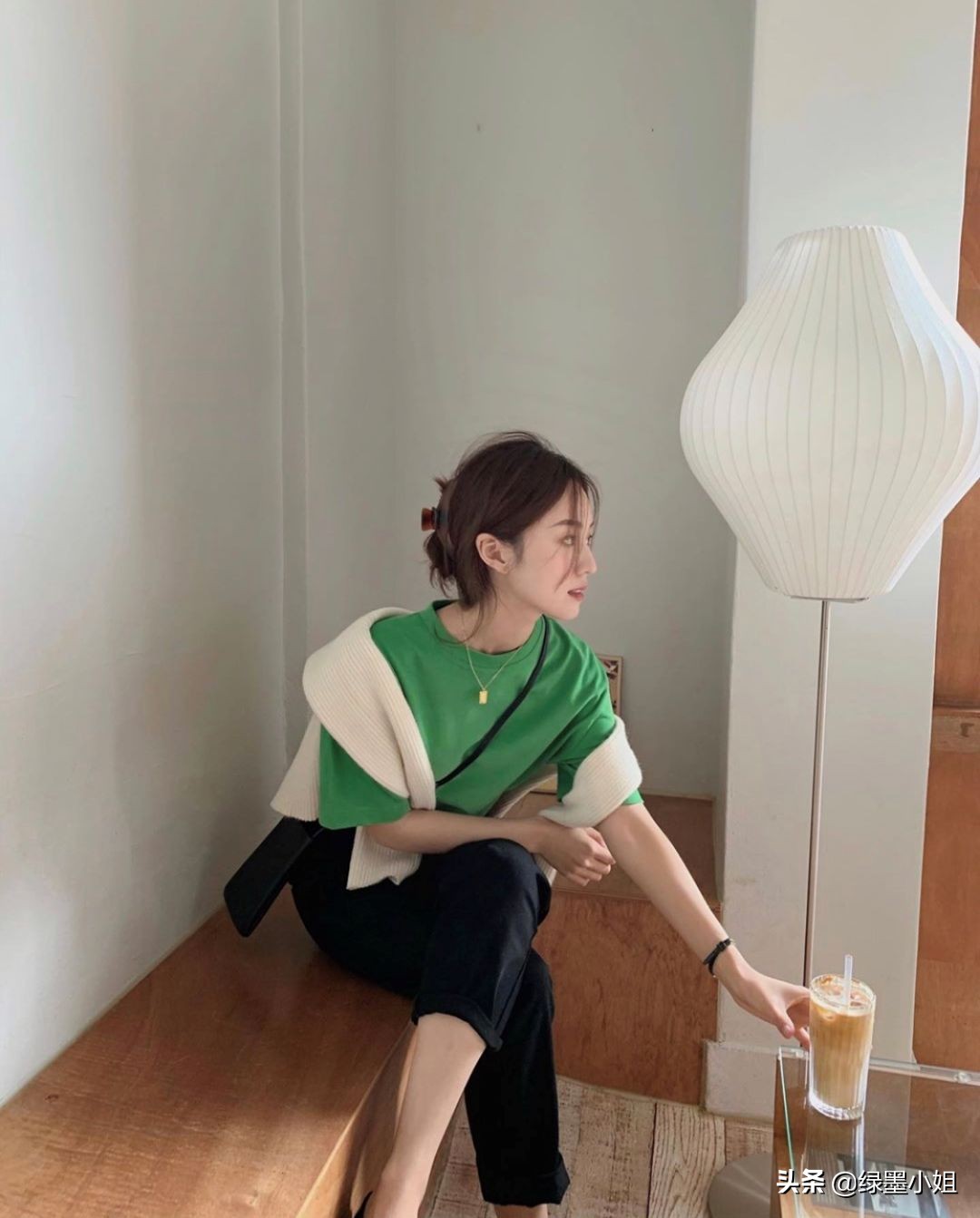 韩国女神jessica白色礼服,jessica日常穿衣搭配