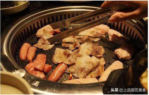 韩式烧烤与日式烧烤有什么区别,韩式烧烤和中日式烧烤有什么区别