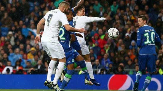 足球c罗生来倔强,c罗足坛超人