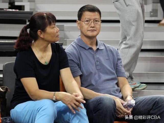 男篮易建联近况,易建联捐款