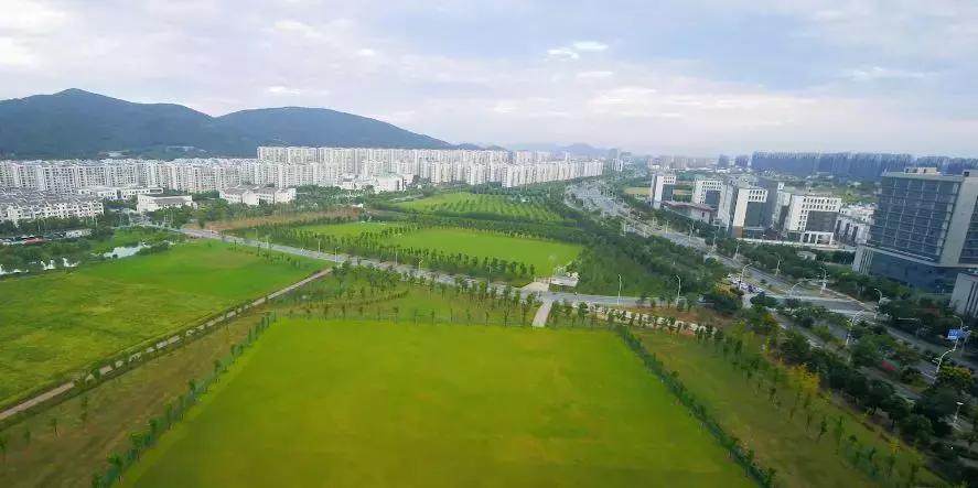 国内唯一一座标准足球场,苏州太湖足球场