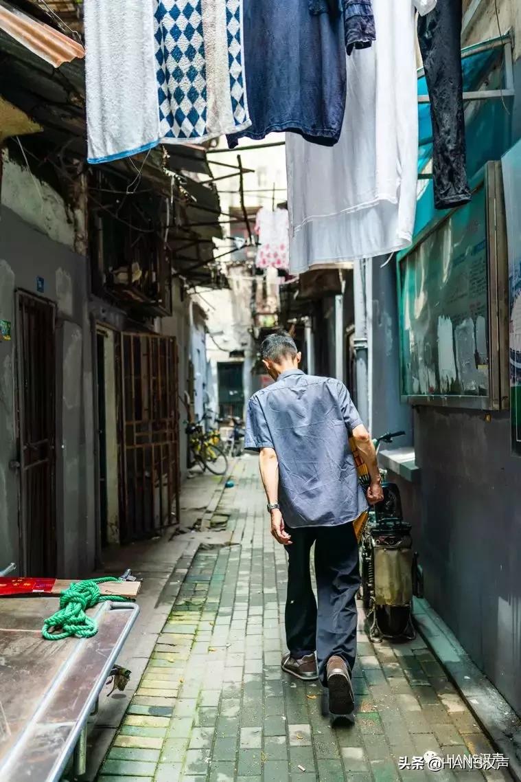 汉正街故事未完待续,汉正街人来人往