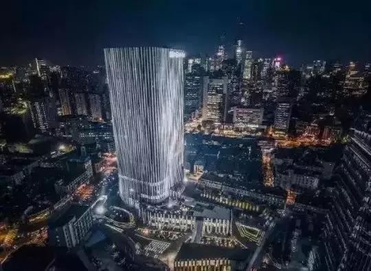 夜上海整个城市灿烂,如今的夜晚