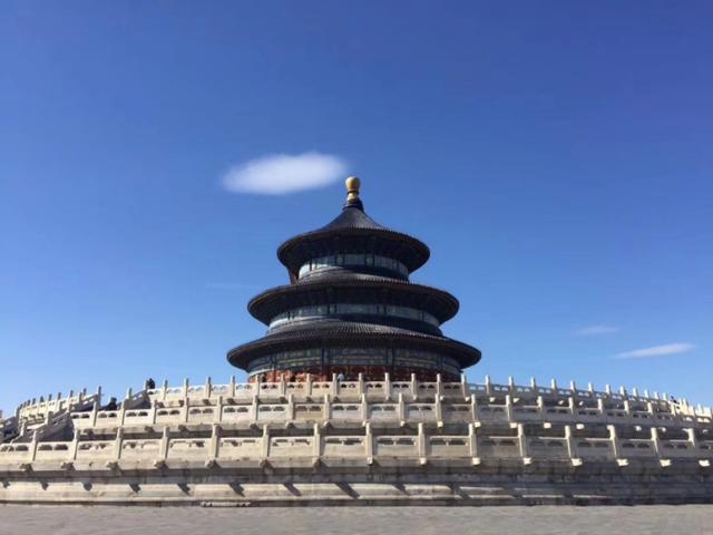 蜗牛最新眼镜是哪款,蜗牛财经观察