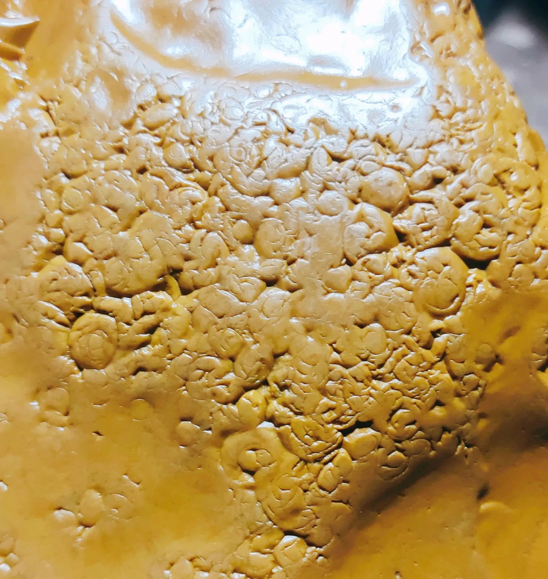 指甲竖纹怎么回事,玉石上的指甲纹是怎样形成的