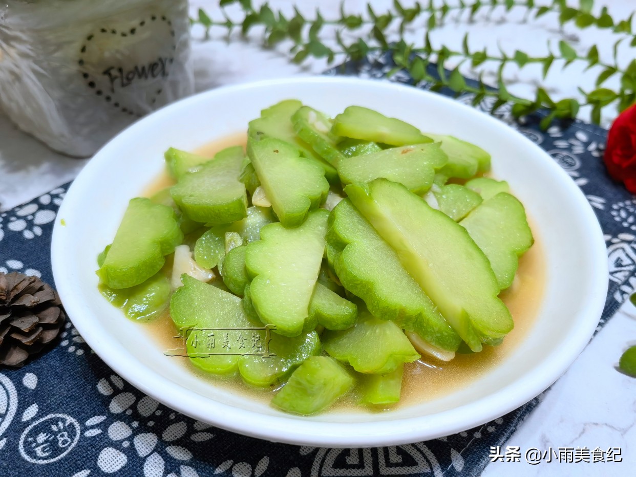 霜降后的北瓜还能吃吗,霜降后摘的南瓜好吃吗