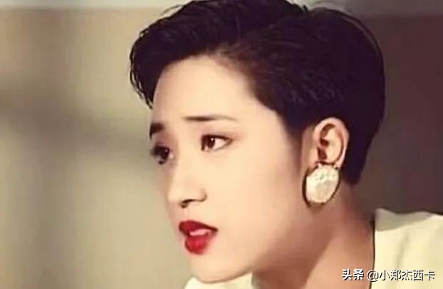 大湾区王菲出场谢霆锋表现,大湾区晚会谢霆锋王菲同台了吗