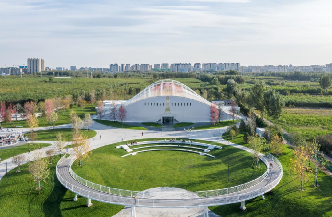 全面封顶季｜三叶品质始终如一，1#楼喜封金顶