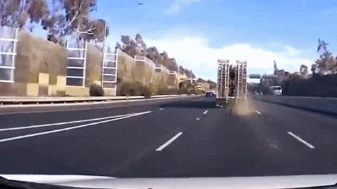 买车4s店送的玻璃膜是什么,买车送的是车膜还是玻璃膜