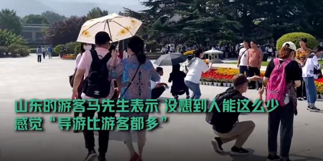 假期兵马俑景区俑比游客多,兵马俑博物馆怎么找导游