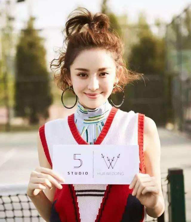 超减龄双丸子头,凌乱减龄高丸子头