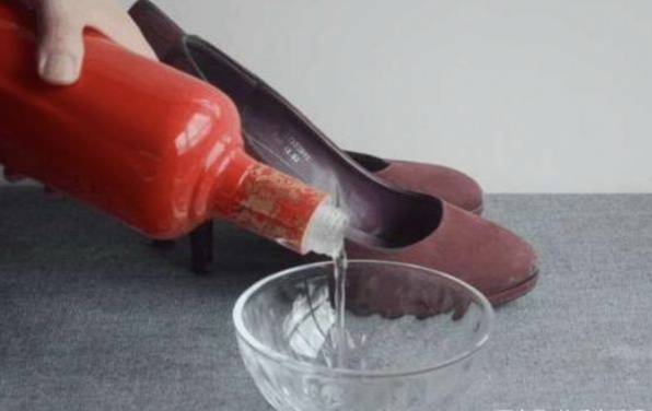 生活小妙招皮鞋有划痕,男士皮鞋脚后跟磨脚