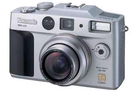 佳能和尼康最近两年出的相机,索尼佳能尼康入门级单反相机