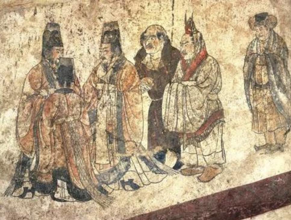 这个朝代十五个皇帝都平庸，堪称无能的朝代，却承汉魏，启唐宋