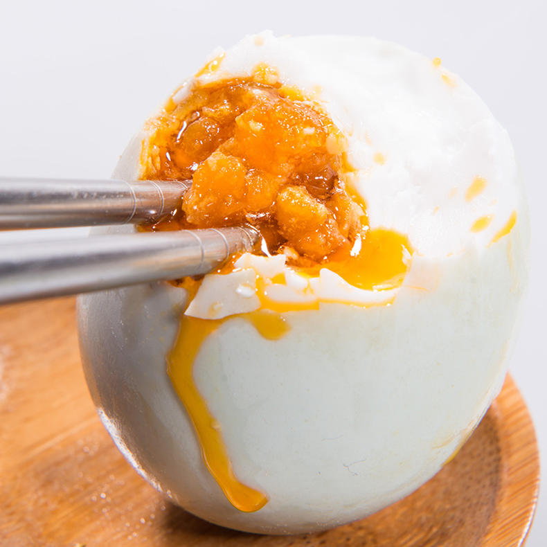 咸鸭蛋能做什么,食盐咸鸭蛋怎么做最快