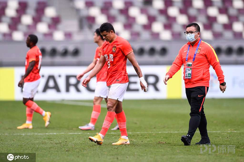 2020广州恒大亚冠出局,中超新王苏宁夺冠完整视频