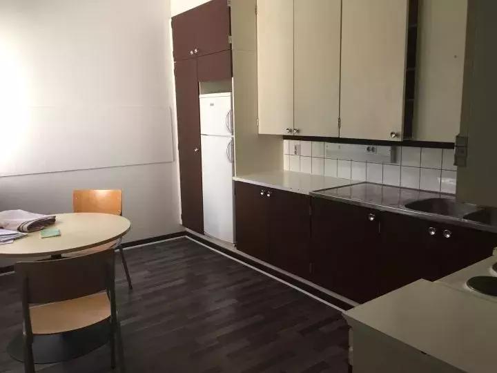 留学生宿舍到底有多小,留学生宿舍真实情况