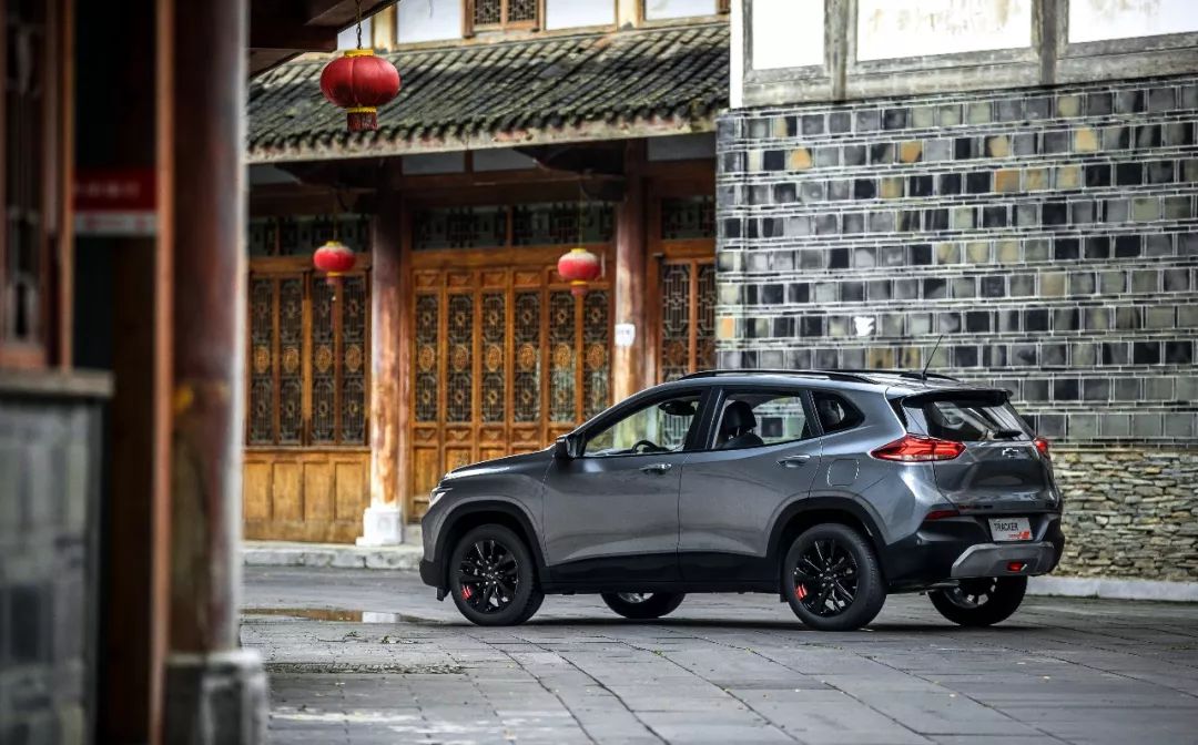 新款雪佛兰创酷suv试驾,全新雪佛兰创酷十万元起