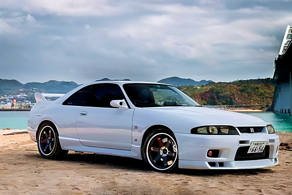 战神gtr简单介绍,战神gtr如何在赛道上称霸