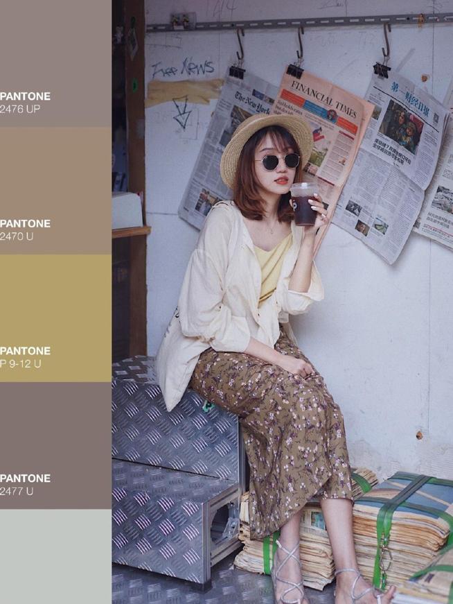 显瘦雪纺衫搭半裙,今年最火的雪纺衫半裙