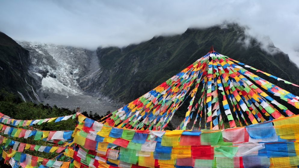 去甘孜自驾游需要注意什么,四川甘孜的出行攻略