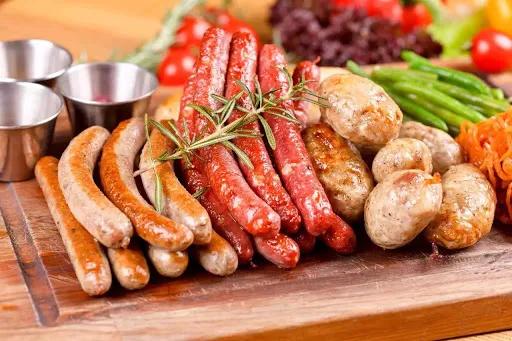 意大利人隔离状态,意大利隔离楼下唱歌