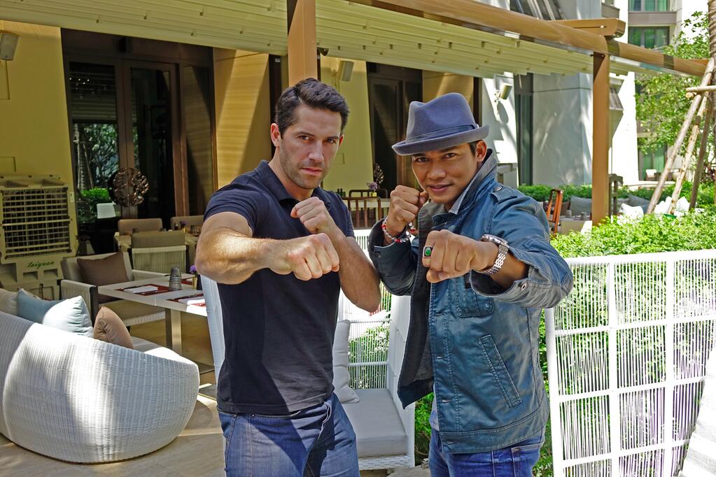 龙格尔阿金斯加怀特尚格云顿,迈克尔加怀特vs尚格云顿