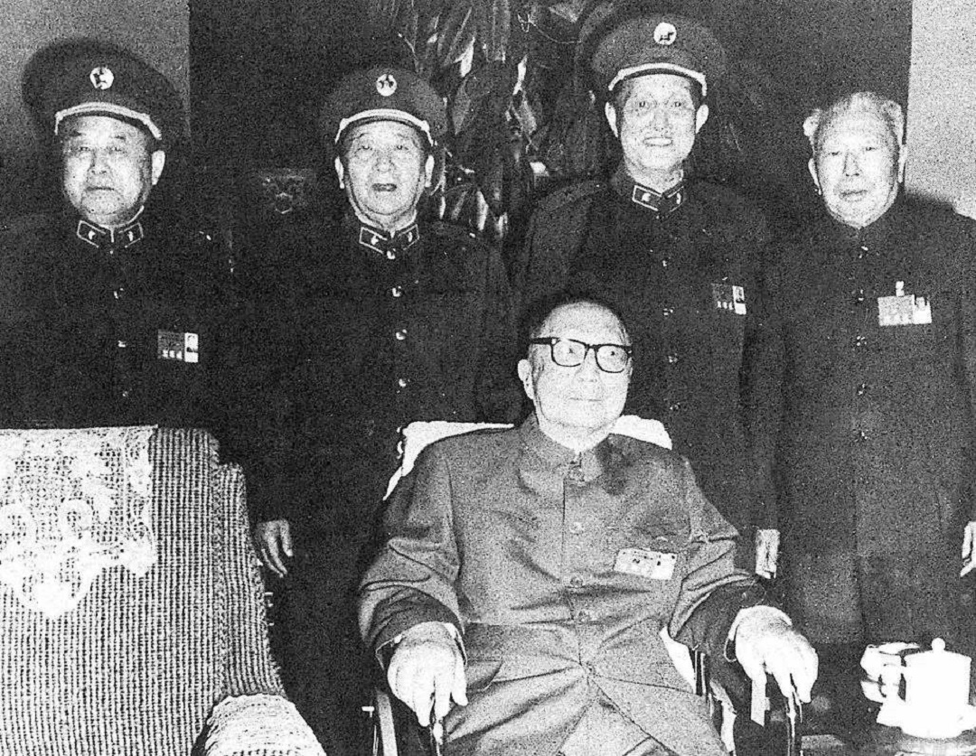 中国唯一“六星上将”，老婆100岁高龄，儿子不是省长便是少将