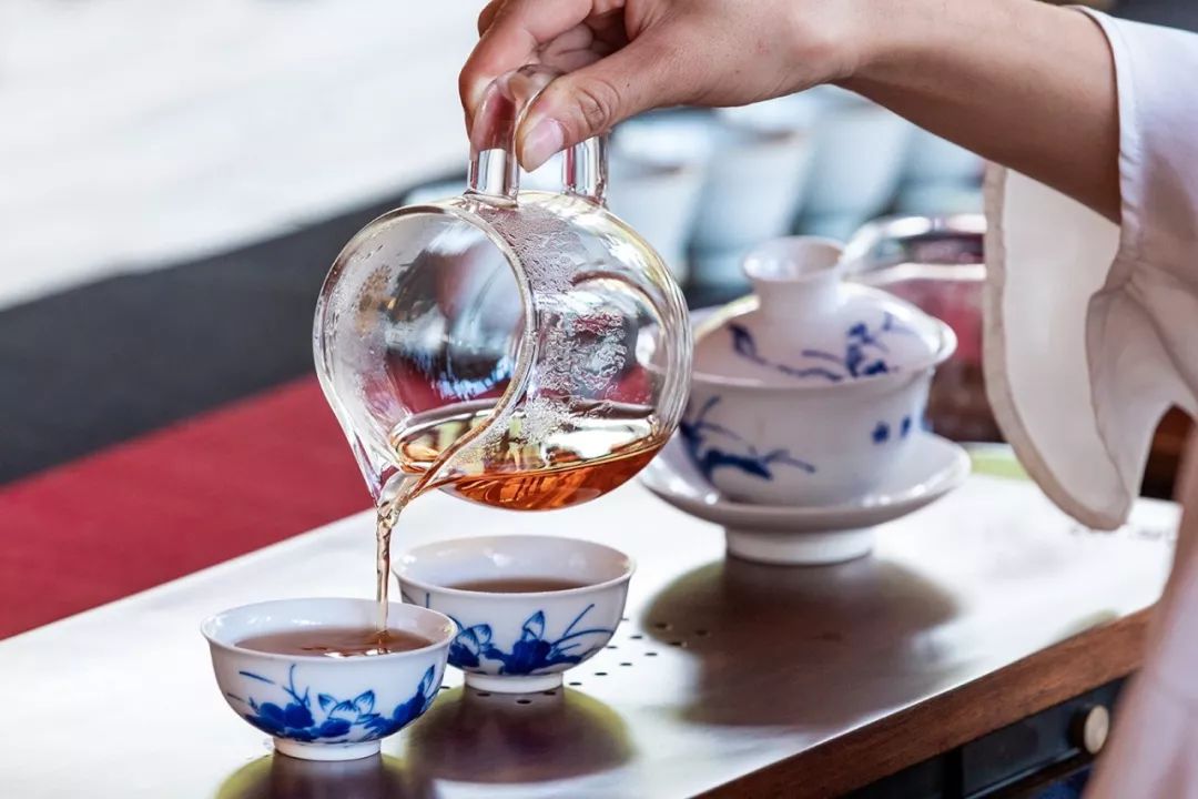 黄果树柏联温泉酒店是几星级酒店,黄果树柏联酒店在景区内怎么进去