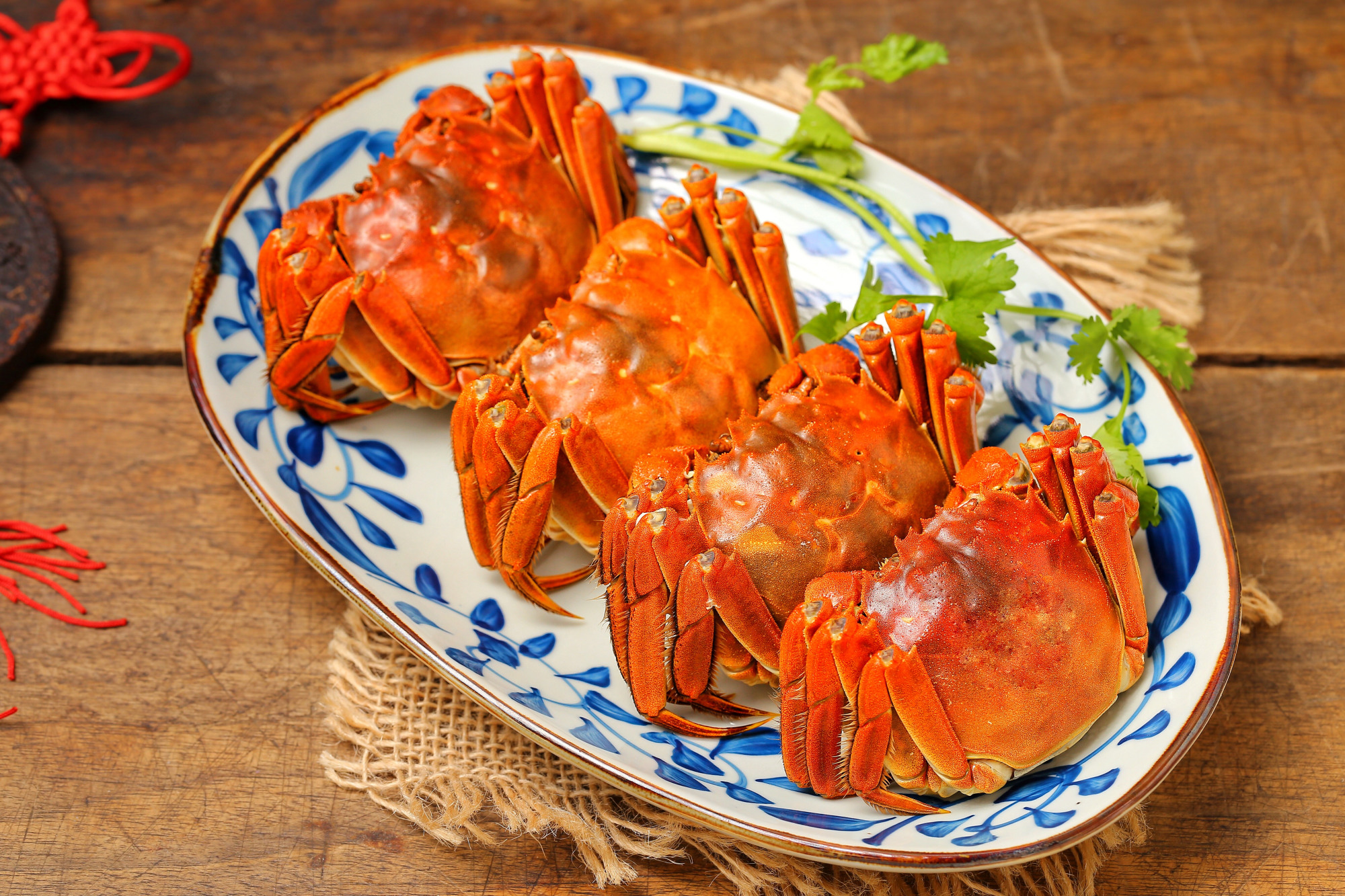 手把手教你清蒸大闸蟹的正确做法,清蒸大闸蟹味道鲜美做法简单极了