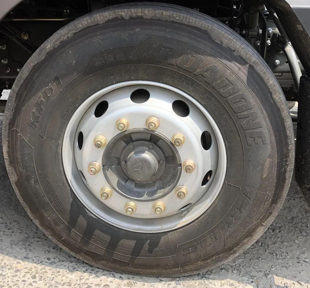 中国重汽豪沃t7h9.6米460马力,中国重汽豪沃t7h自卸车