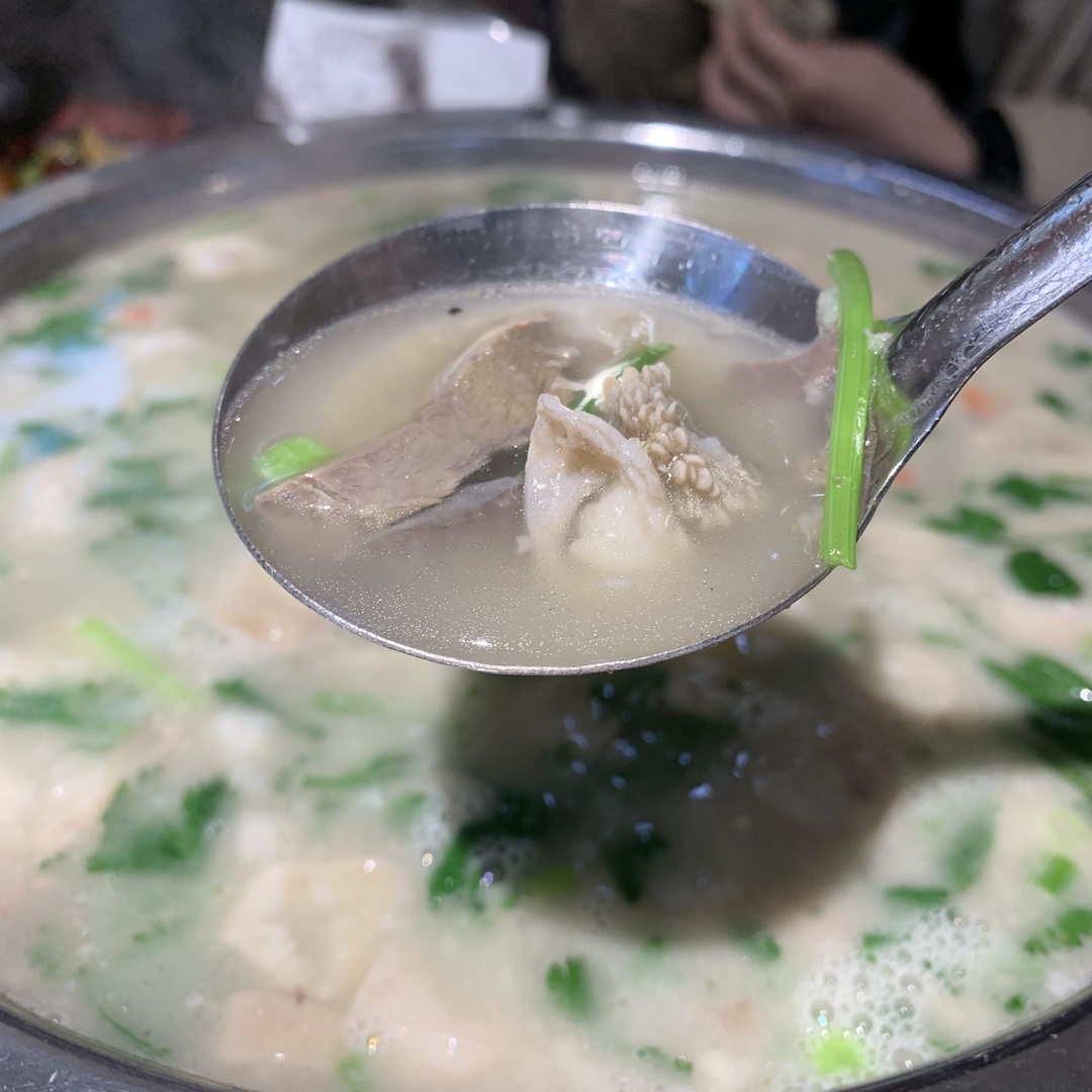 长春熏酱神店哪家好吃,长春市青年路熏酱神店