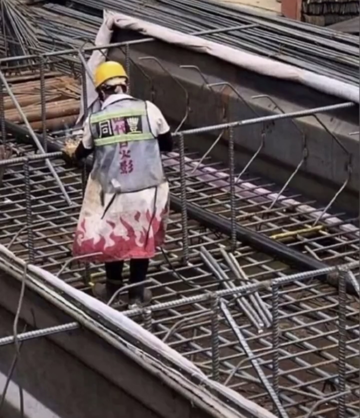 火影忍者554集佐助和他的哥哥相见,火影忍者四代都做过什么事