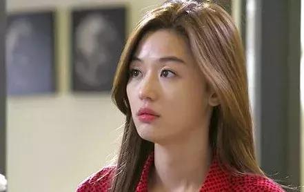 黄皮口红滋润保湿,黄黑皮素颜口红应该避开什么