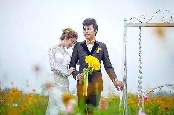 伴娘拦门话术问题,40个伴娘的拦门问题