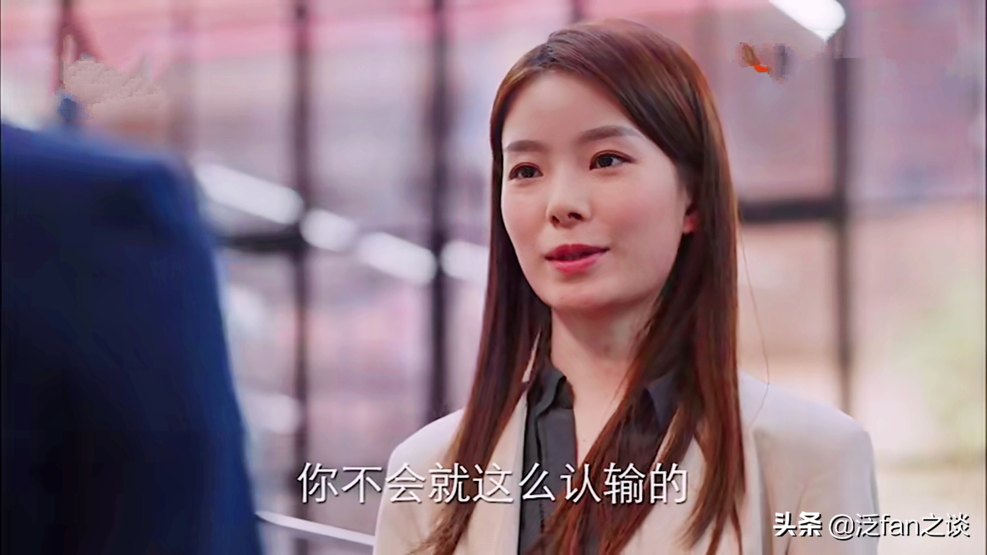 陈卓璇脖子的胎记用什么遮住了,陈卓璇谈胎记