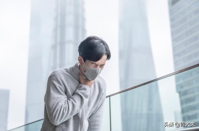 柳絮引发鼻子过敏吃什么药,杨柳絮过敏起红疙瘩怎么办