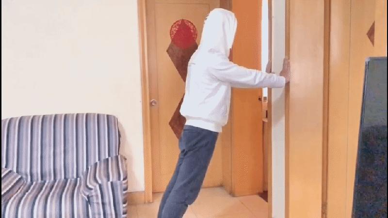 标准俯卧撑到底怎么做才对,标准俯卧撑如何才能学会