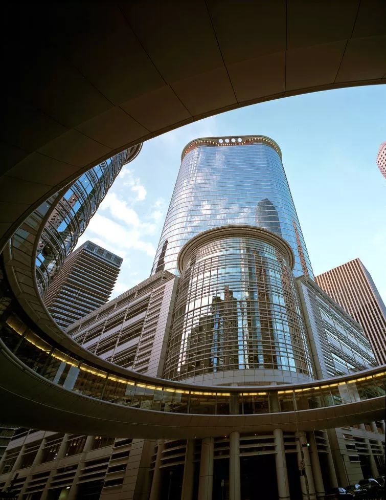 西萨佩里的死因,西萨佩里怎么死的