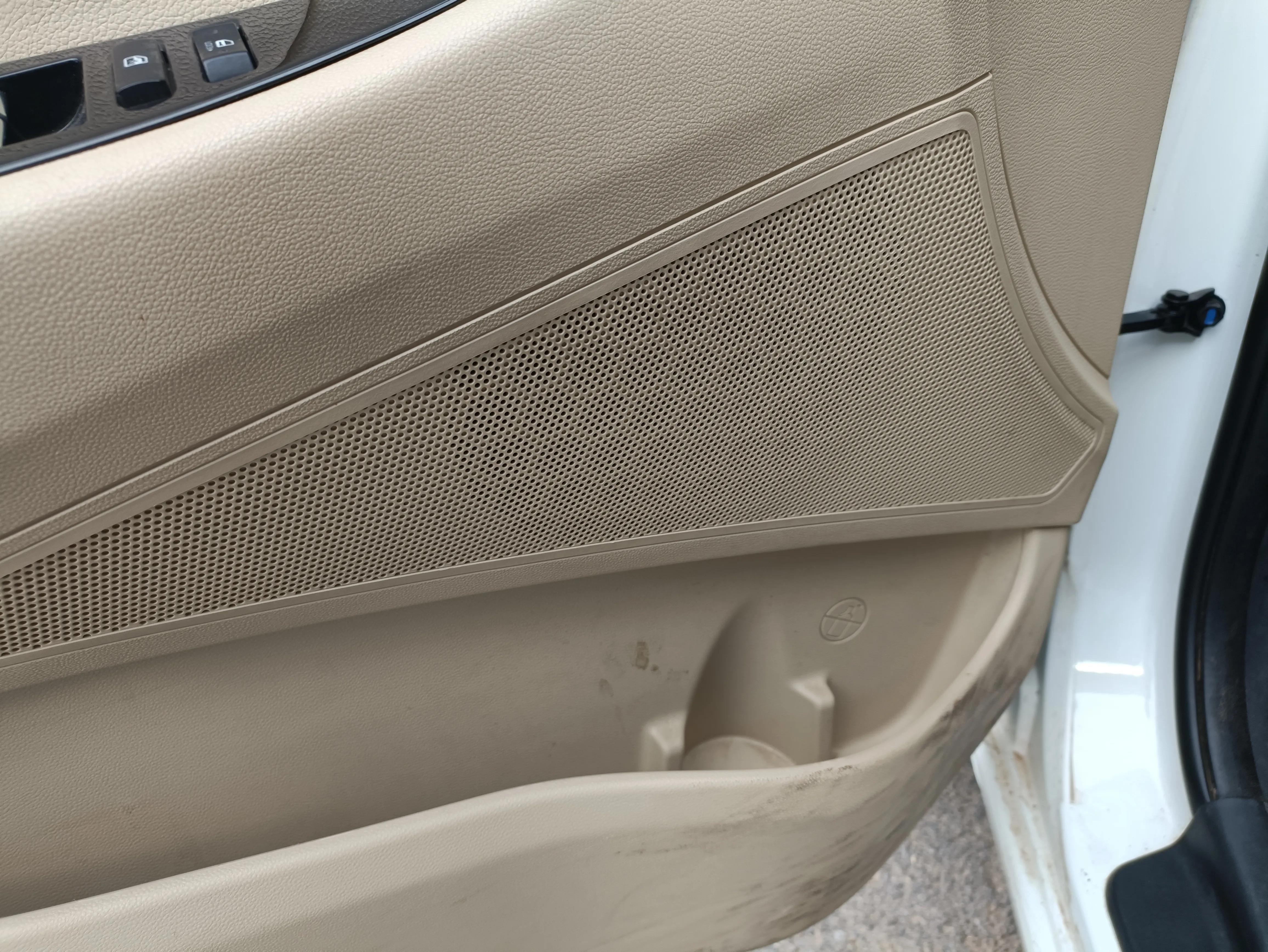 逸动两个喇叭,逸动6个音响效果