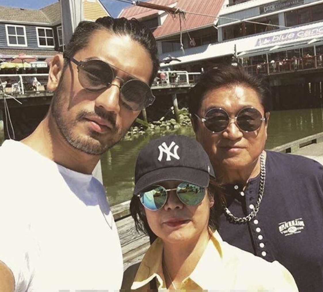 台湾明星高以翔,高以翔父亲家世背景