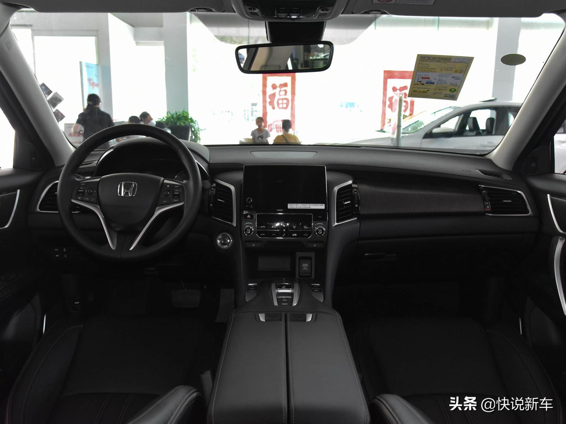 日系大五座suv车推荐,日系车后排空间大又省油的车