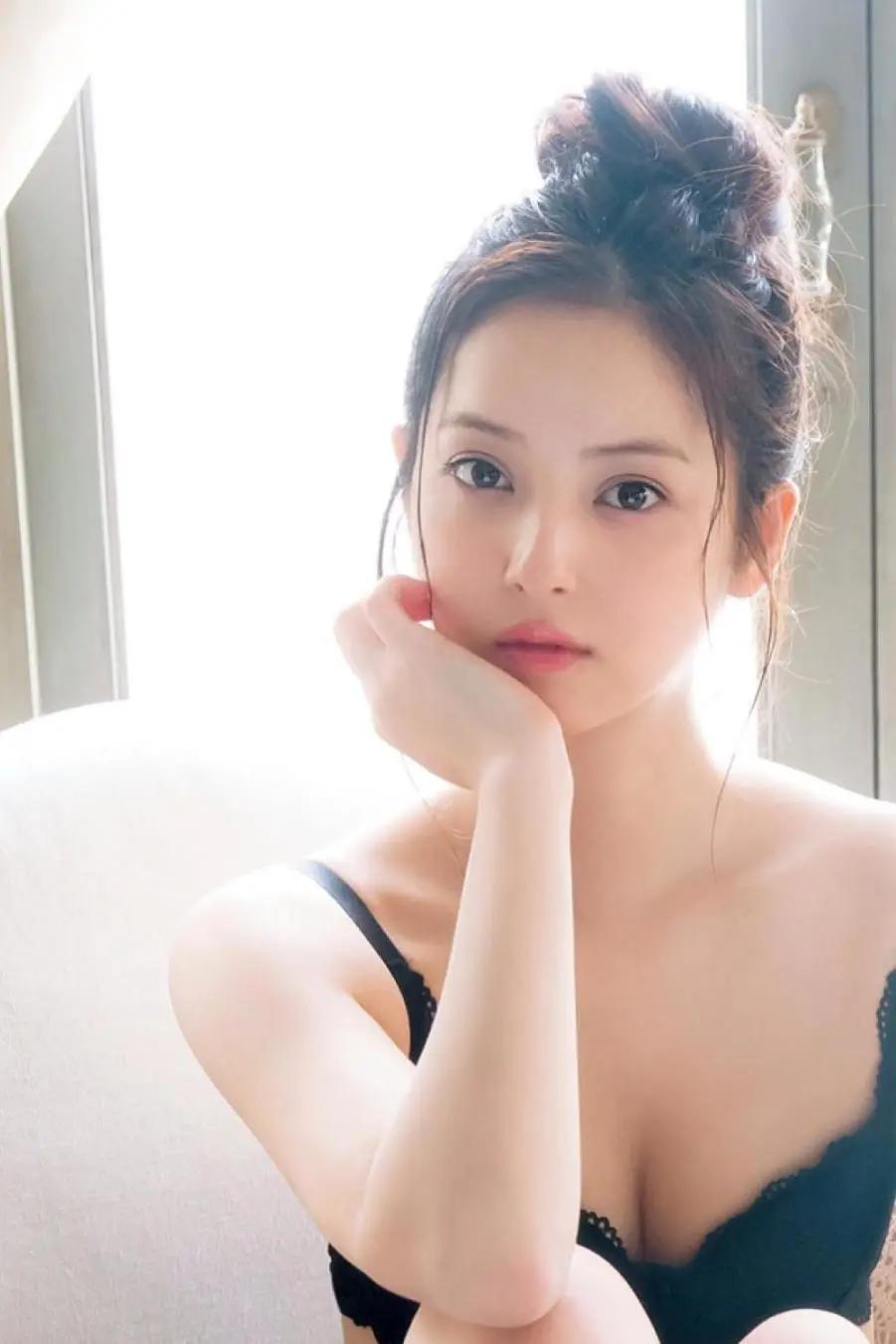 最具少女感的日本女星,没整容漂亮的女明星图